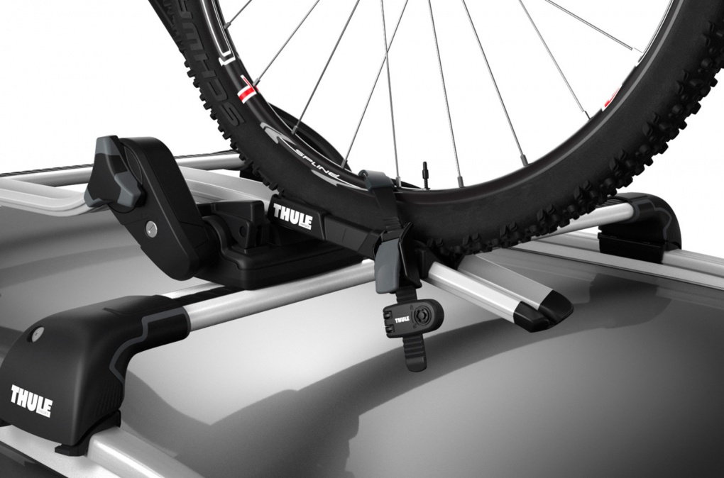 Подходит для всех велосипедных креплений Thule, оснащенных пластиковыми ремнями для фиксации колес