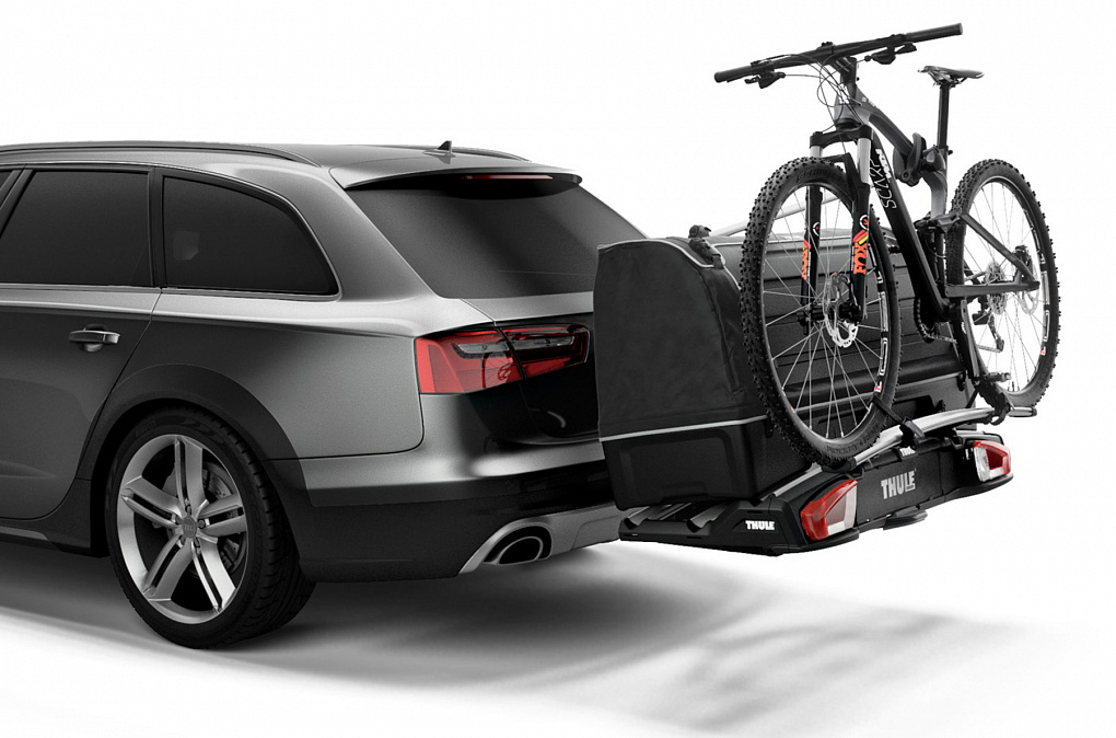 В сочетании с держателем рамы Thule BackSpace XT Bike Arm и переходником Thule VeloSpace XT позволяет перевозить один велосипед в дополнение к багажному боксу Thule BackSpace XT (аксессуары продаются отдельно)