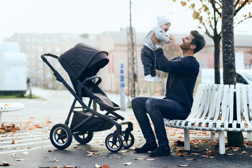 Thule Sleek + люлька Thule Bassin 11000007