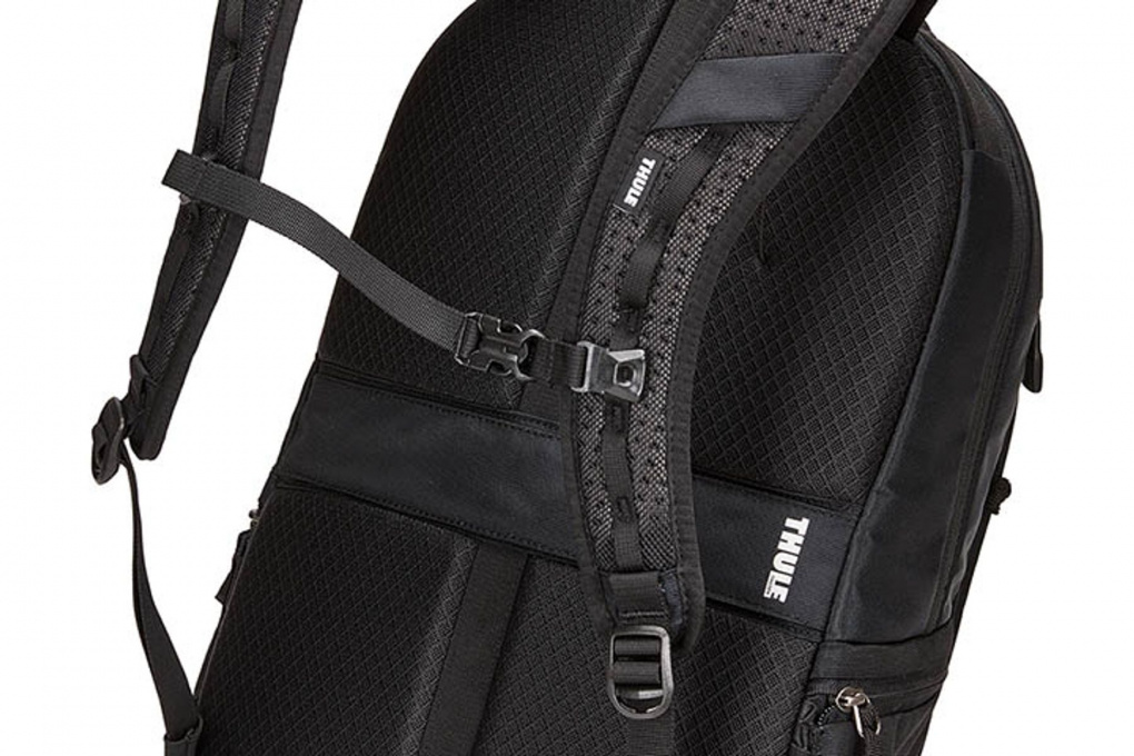 Thule Subterra 23L 3204052